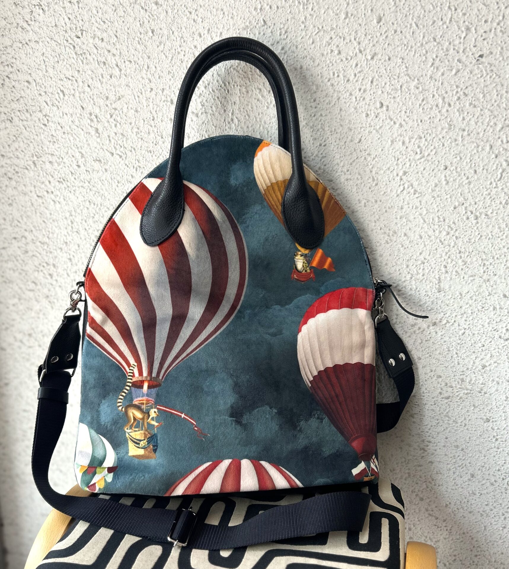 気球柄ベルベット生地の2wayバッグ