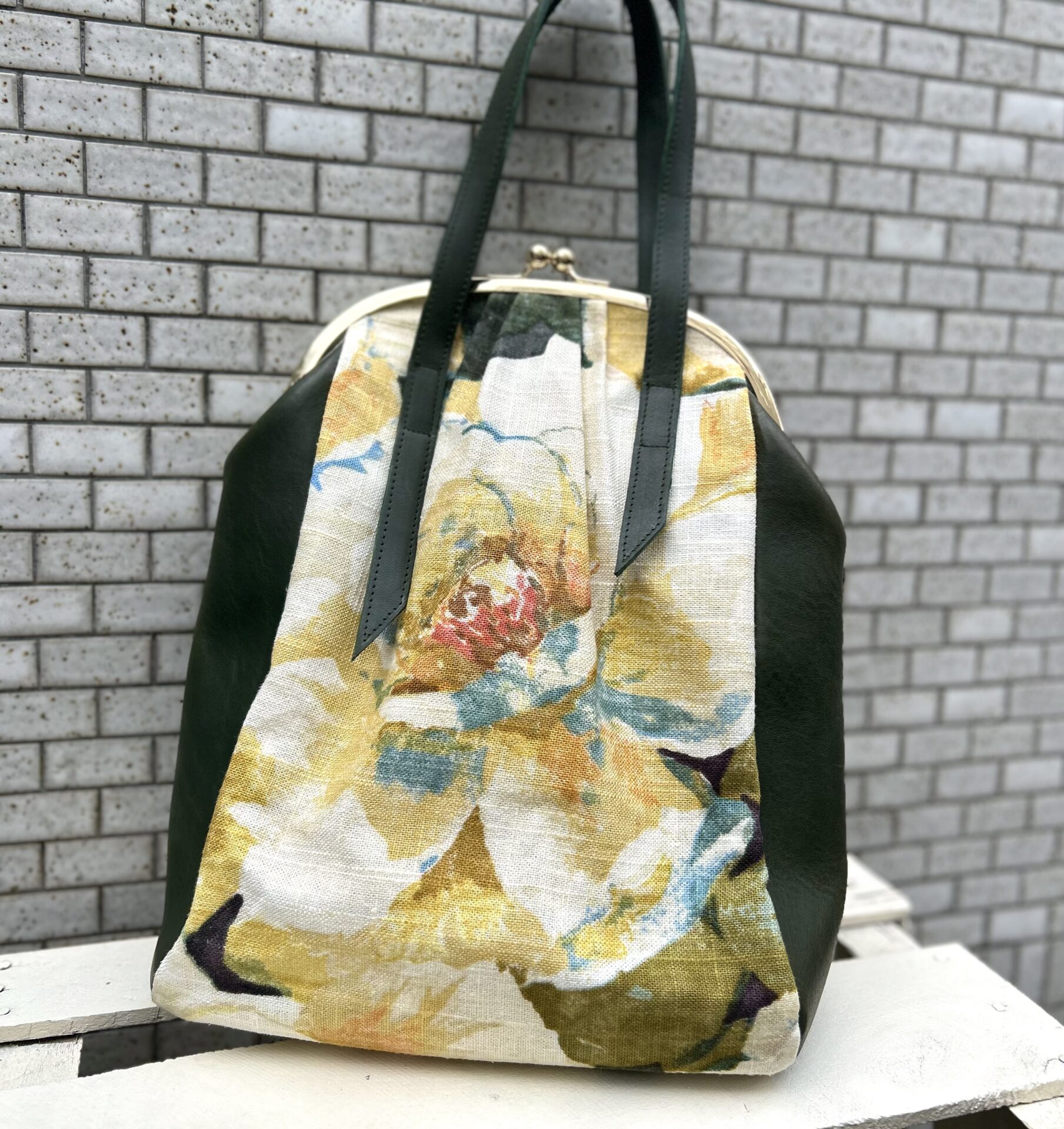イギリスEDINBURGH WEAVERSのがま口バッグ
